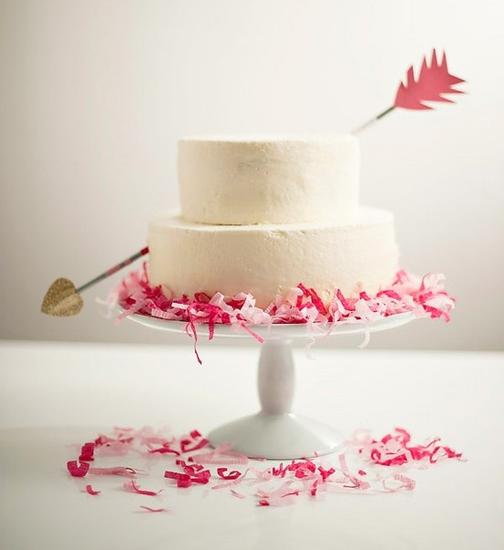 simple-confetti-cake-arrow-diy