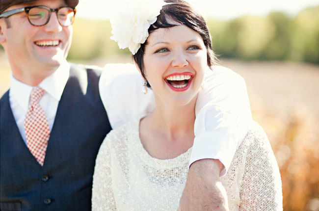 bride-red-lips