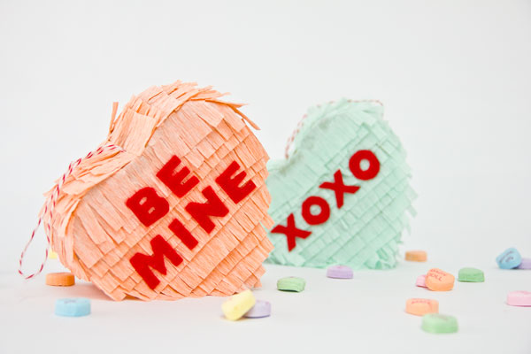 DIY-Conversation-Heart-Pinata