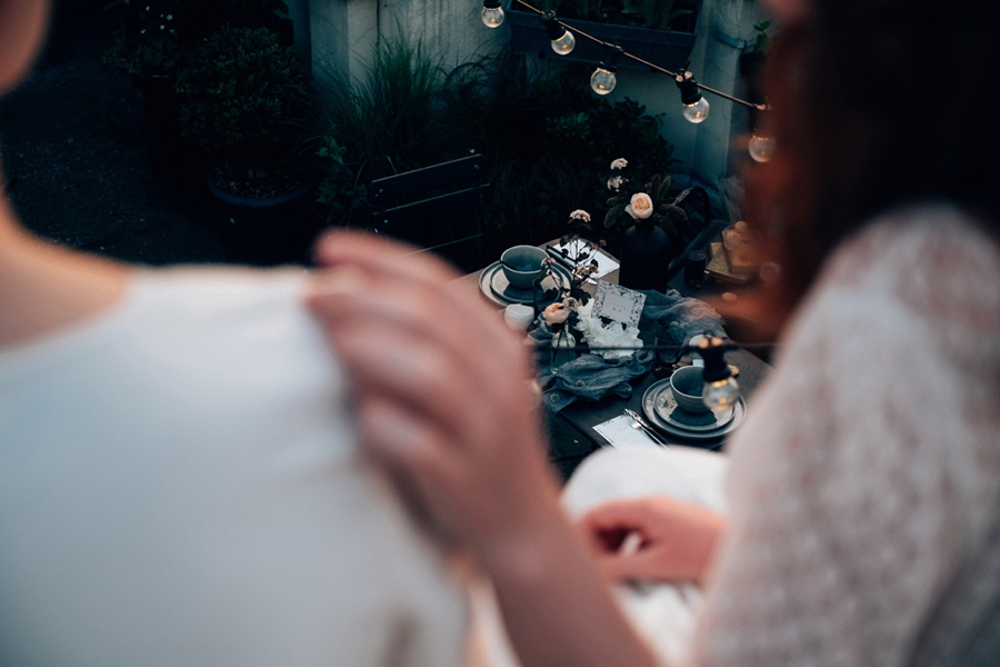 Pierre atelier / storyteller photographer wedding mariage in Paris / elopement & engagement.